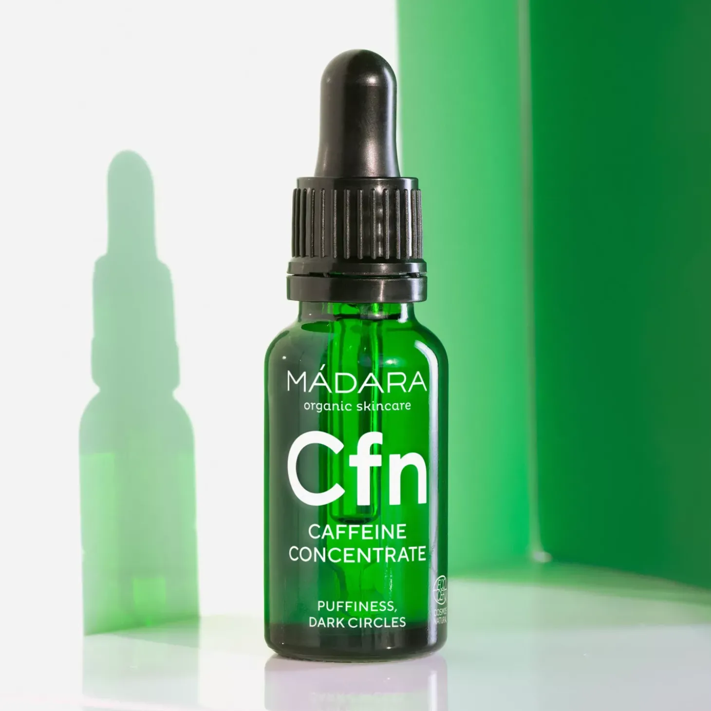 Concentré d’actif de Caféine – Réduction des poches, cellulite & rougeurs